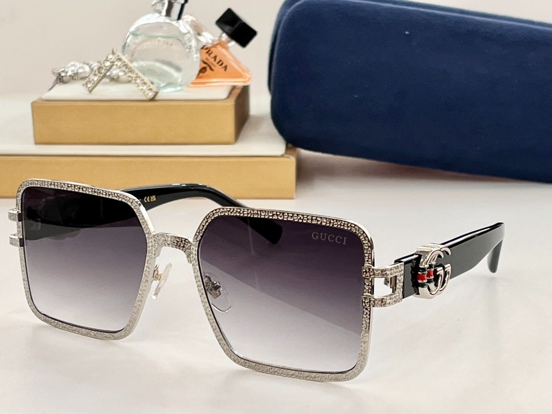 Gucci 02 glasses