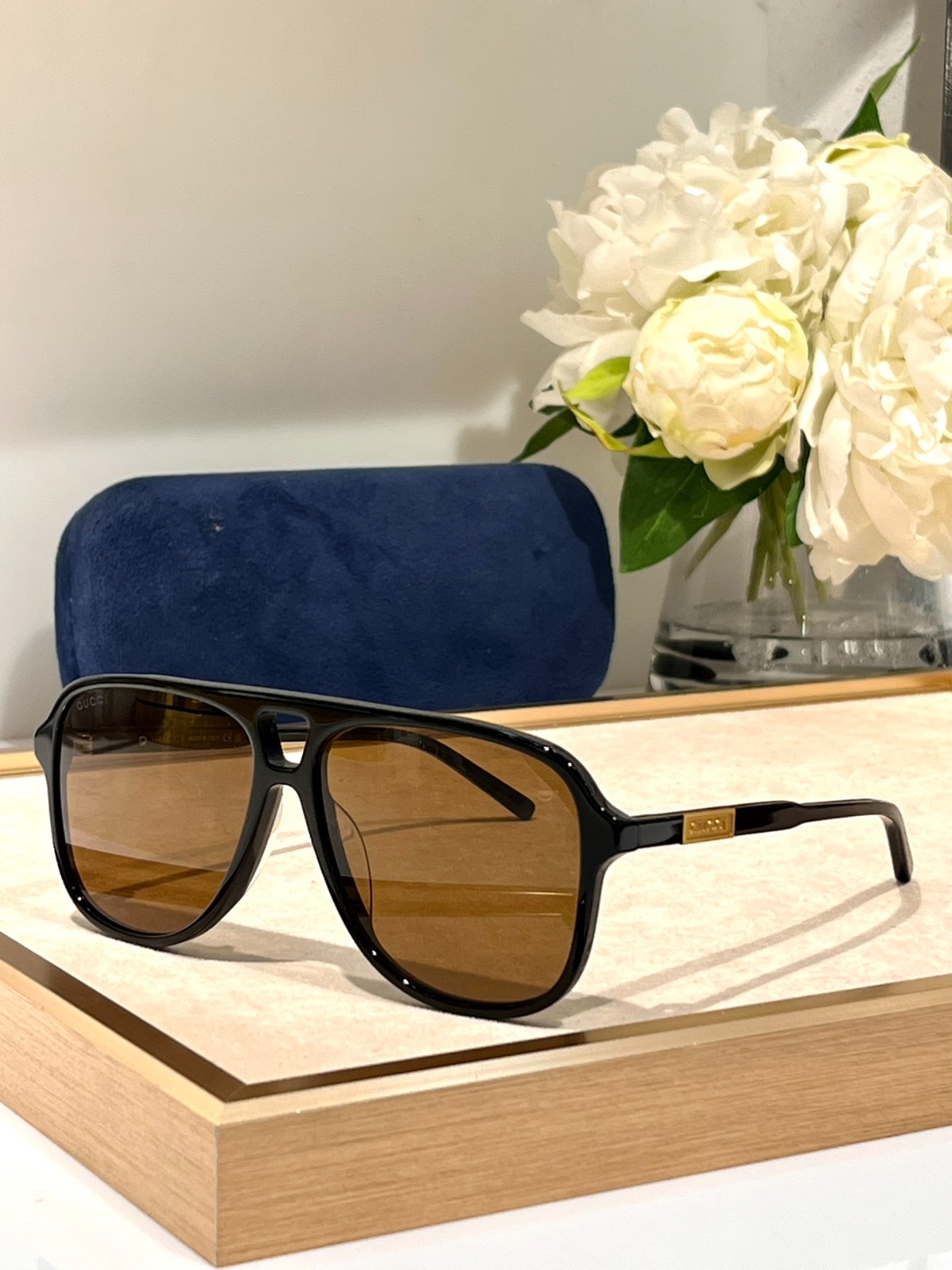 Gucci 02 glasses