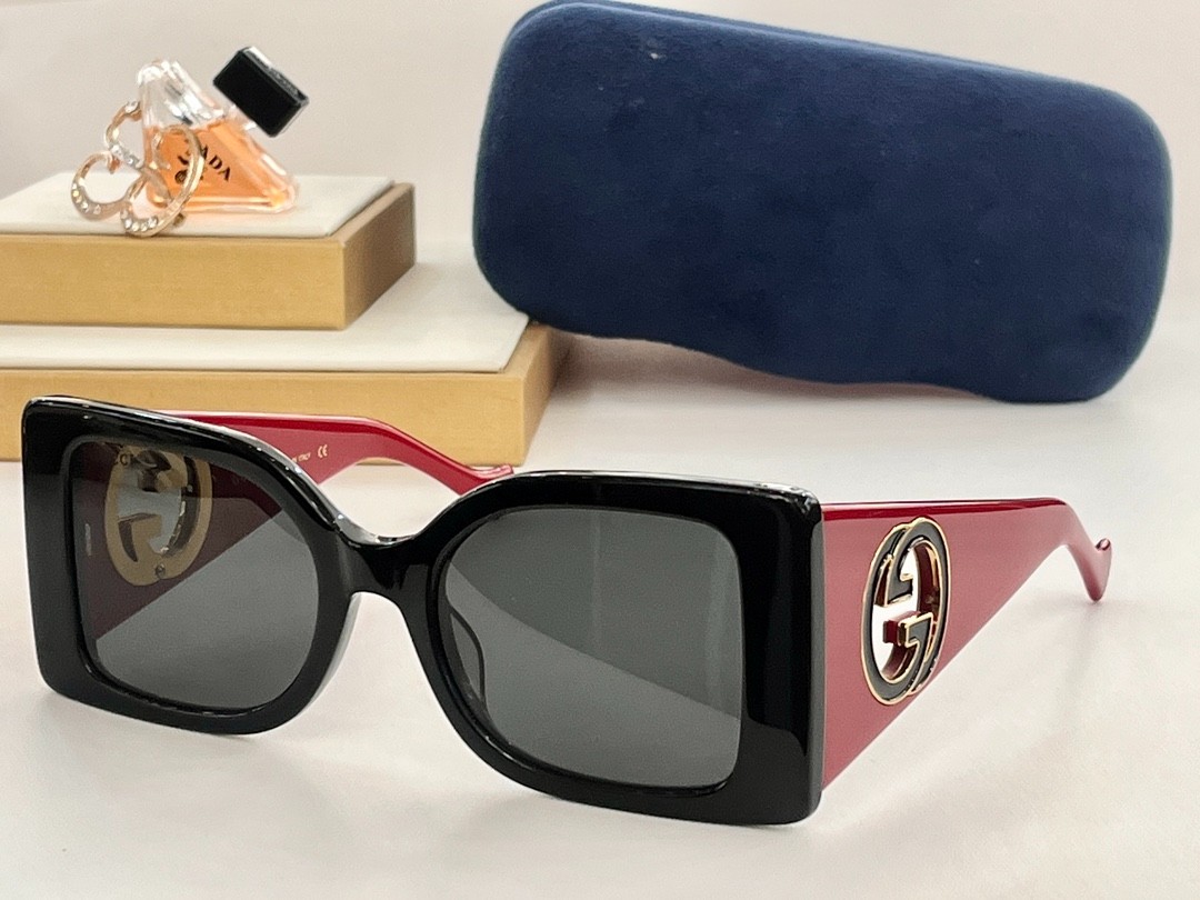 Gucci 02 glasses