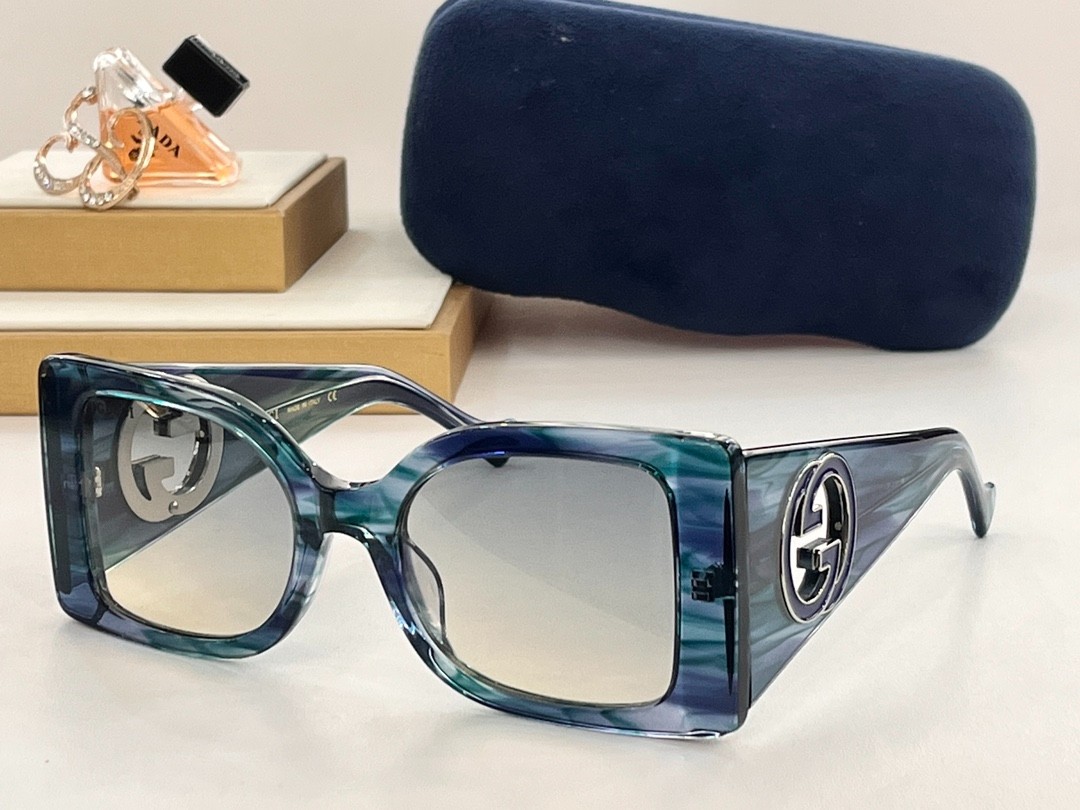 Gucci 02 glasses