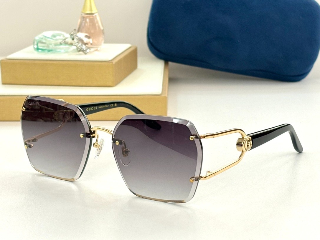 Gucci 02 glasses