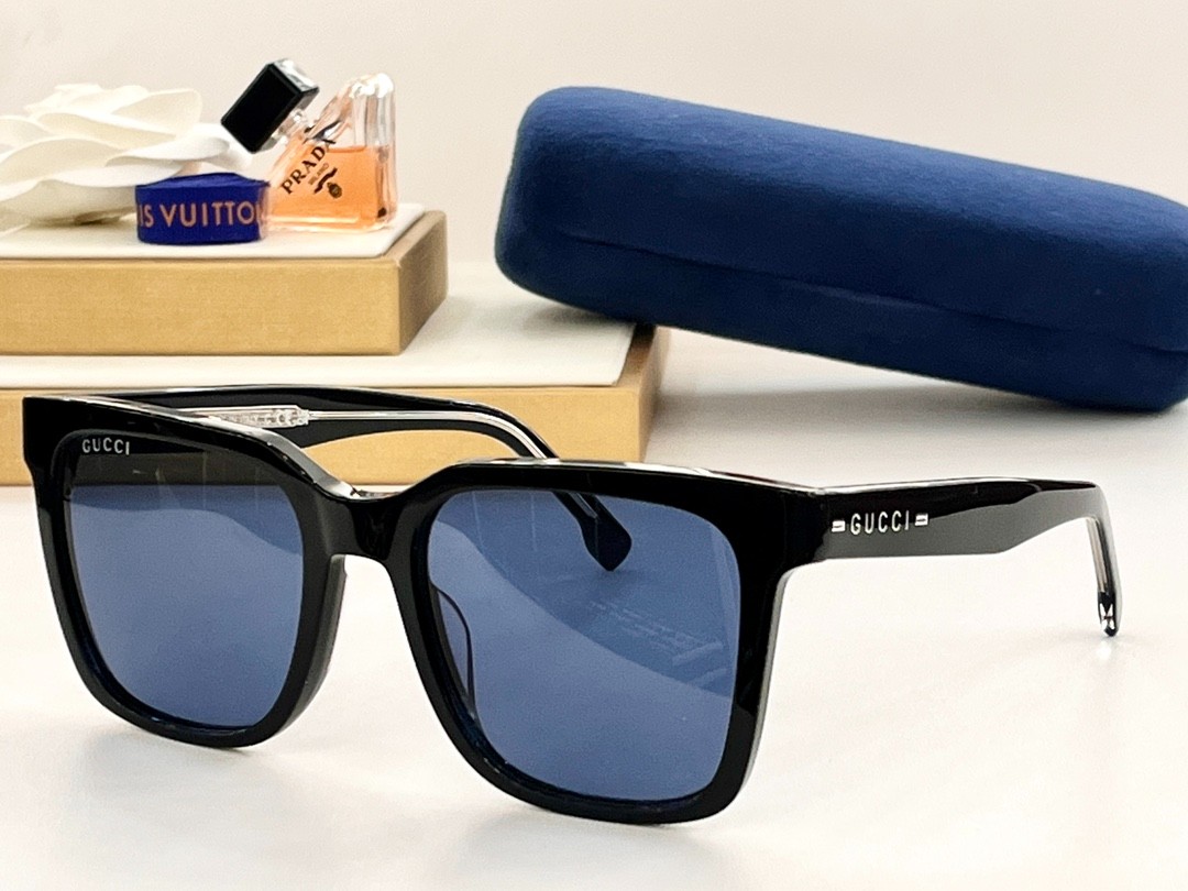 Gucci 02 glasses