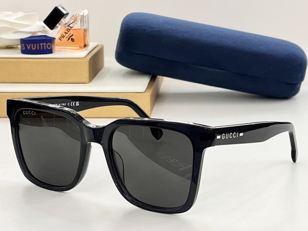 Gucci 02 glasses