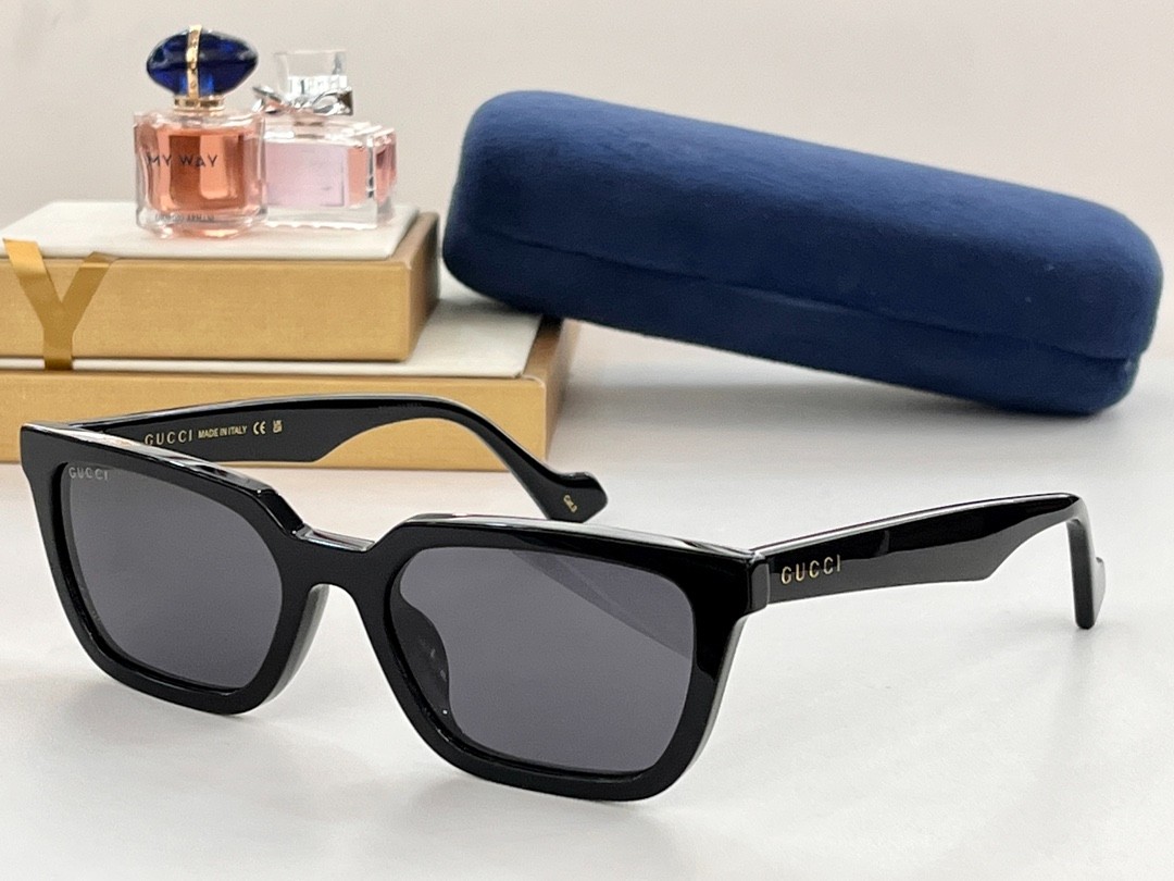 Gucci 02 glasses