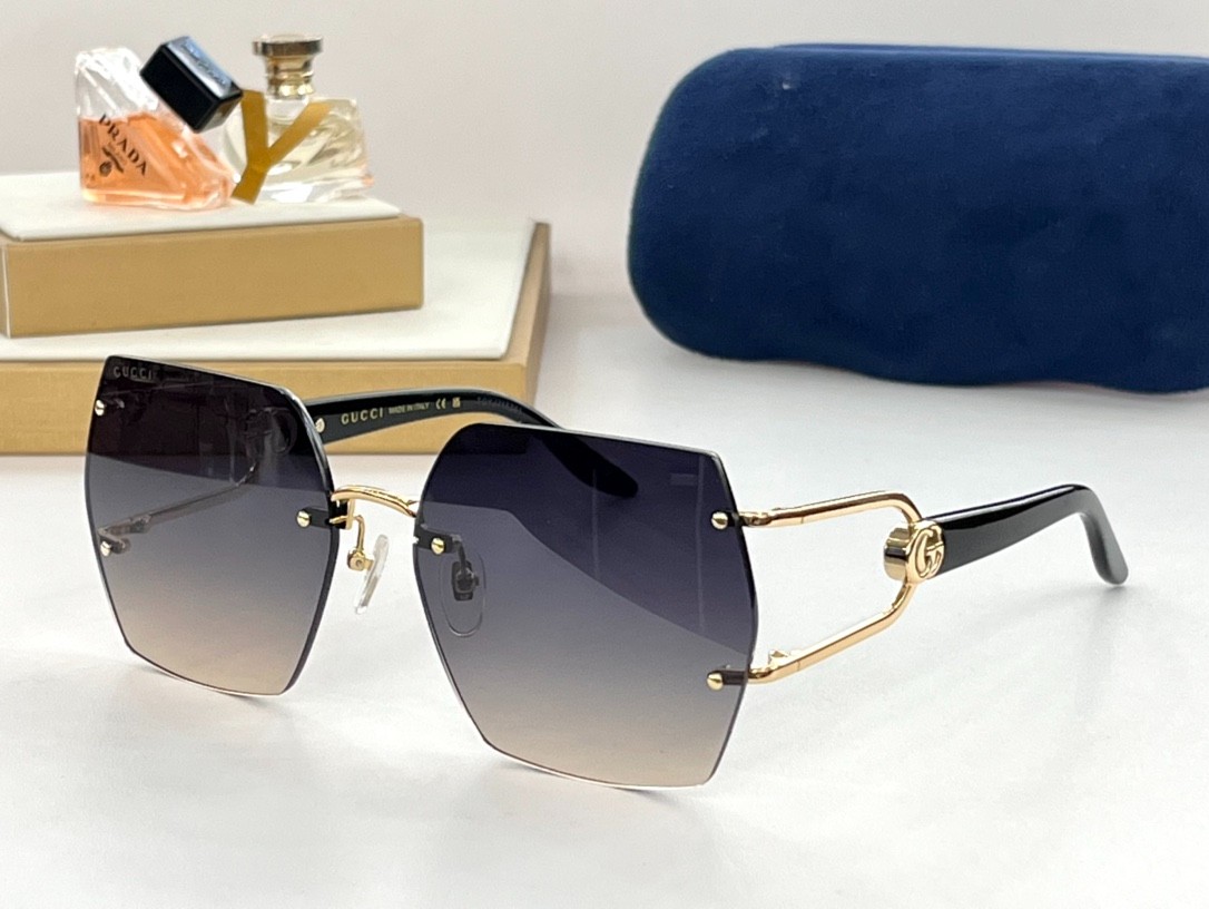 Gucci 02 glasses