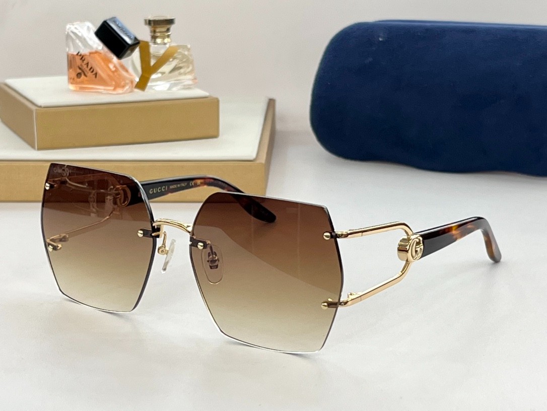 Gucci 02 glasses
