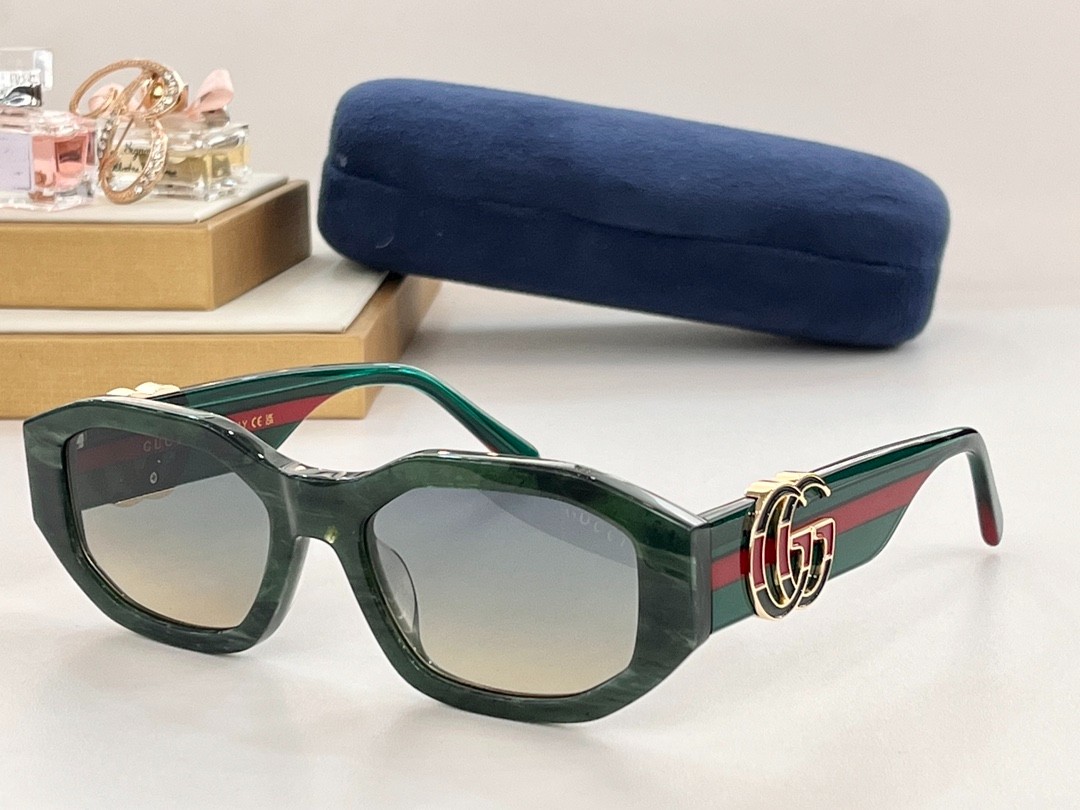 Gucci 02 glasses