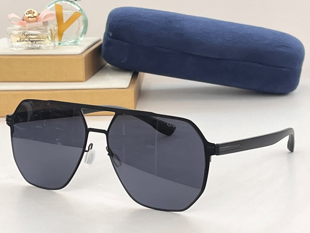 Gucci 02 glasses