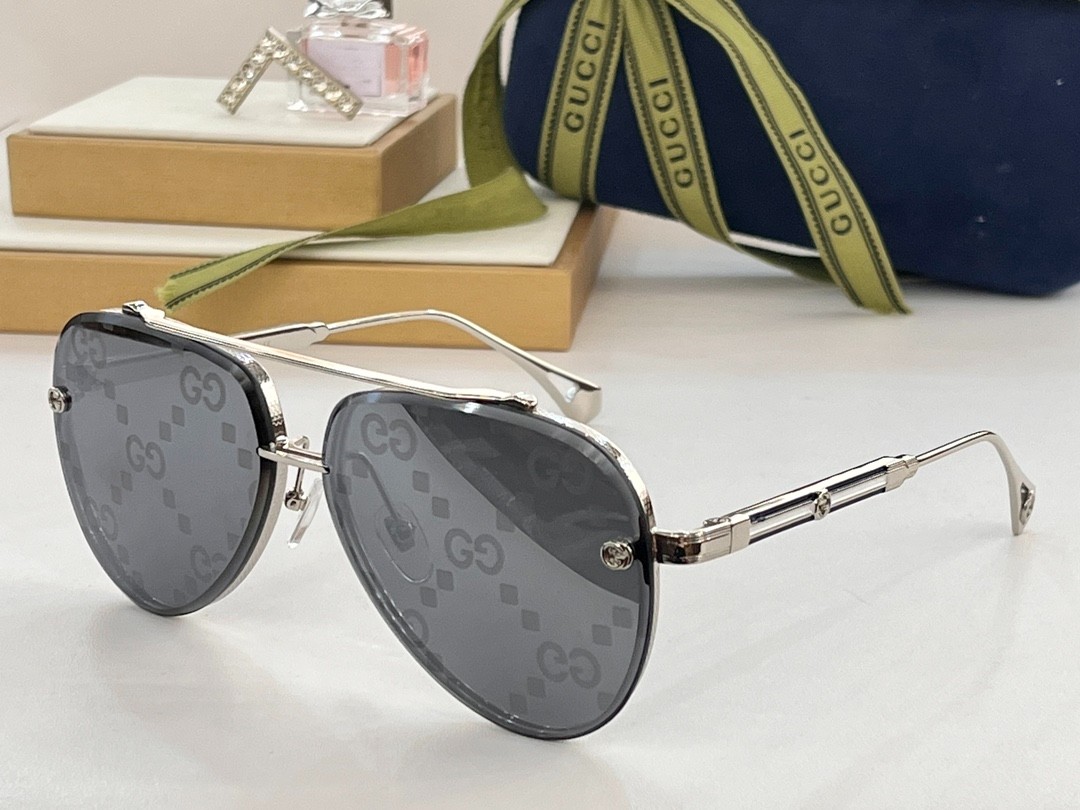 Gucci 02 glasses