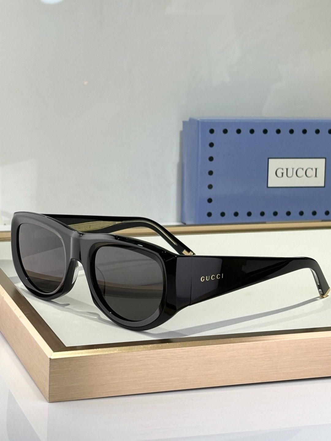 Gucci 01 glasses
