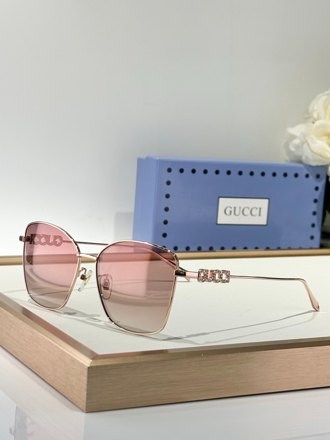 Gucci 01 glasses