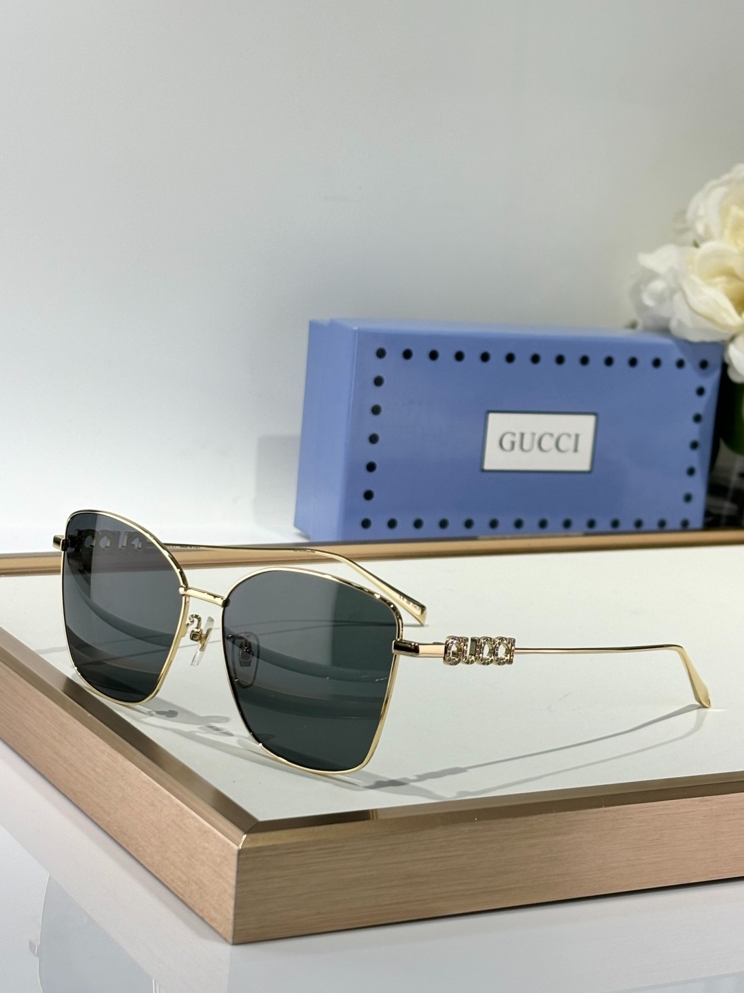 Gucci 01 glasses