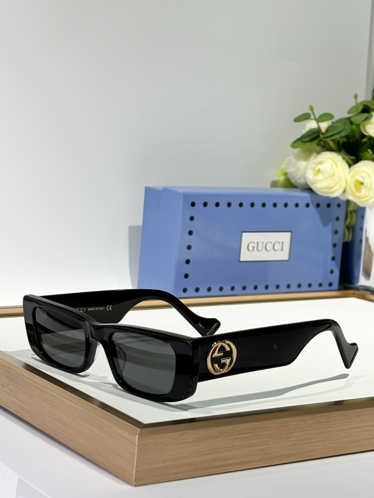 Gucci 01 glasses