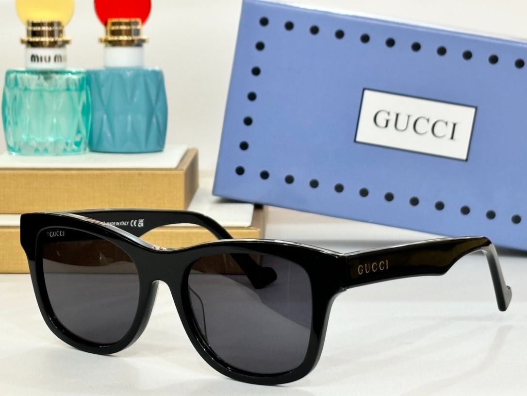 Gucci 01 glasses