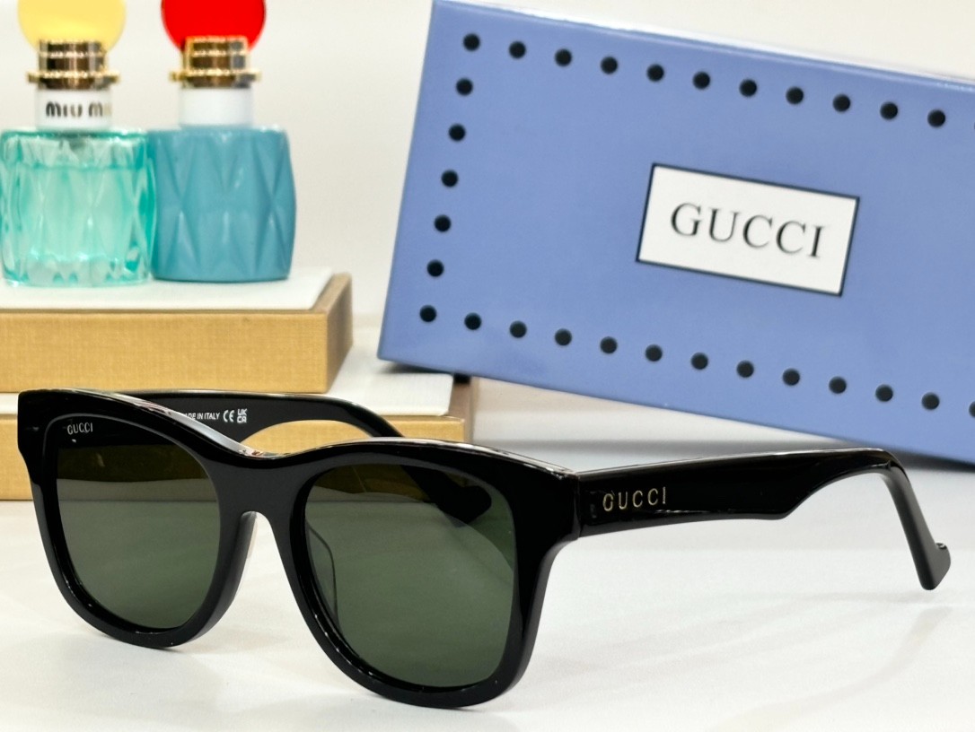 Gucci 01 glasses