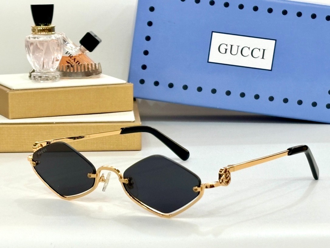 Gucci 01 glasses