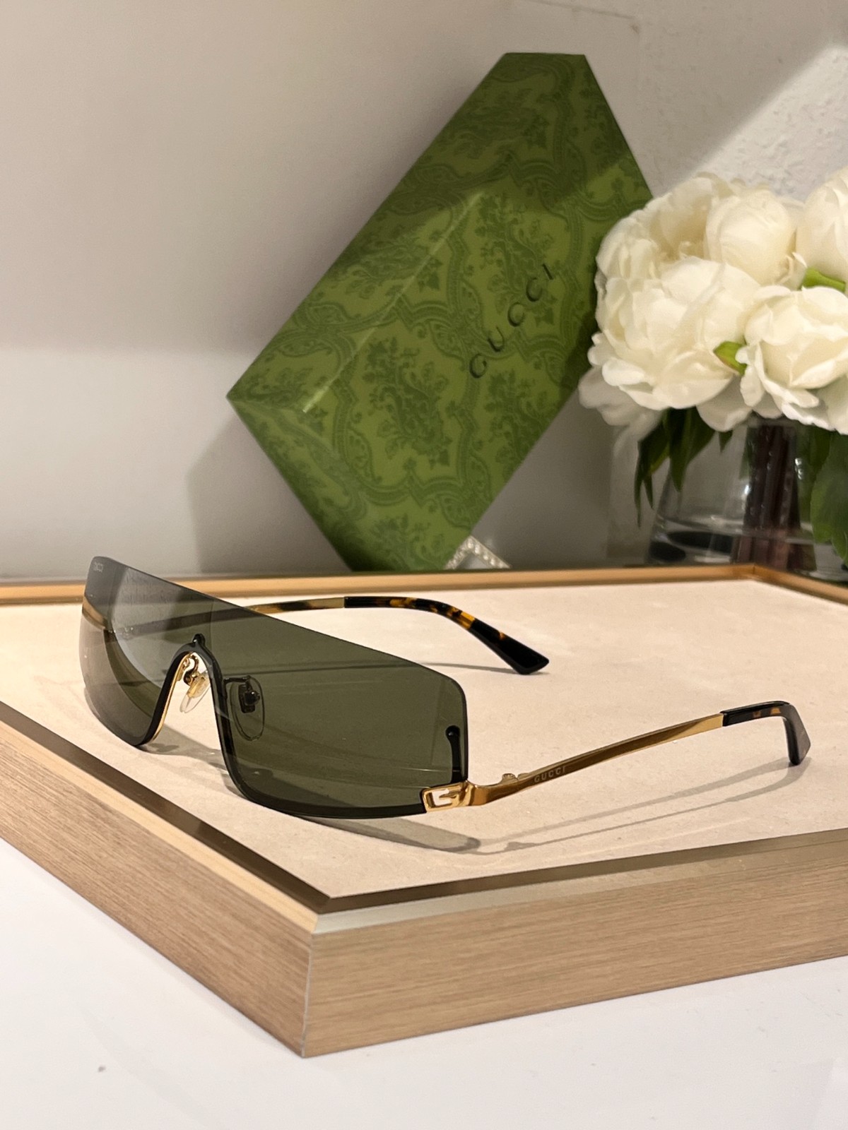 Gucci 01 glasses