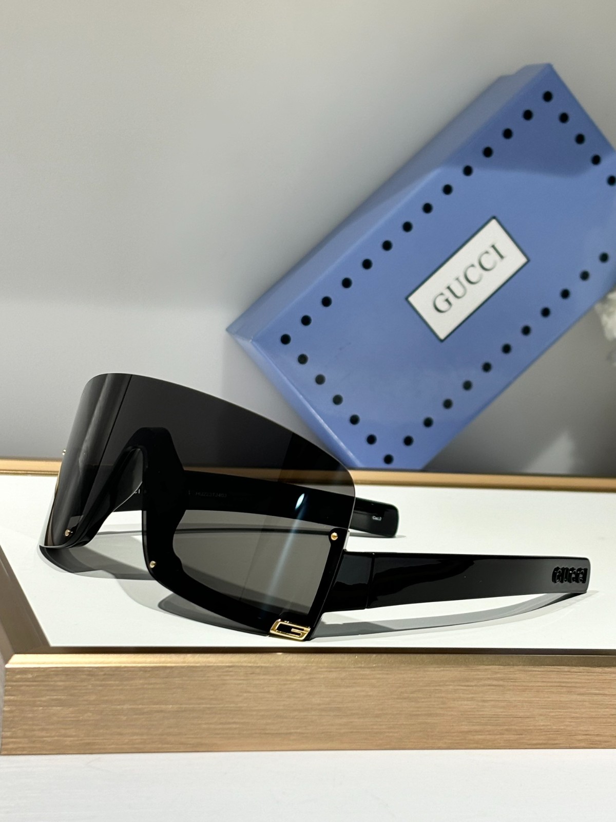 Gucci 01 glasses