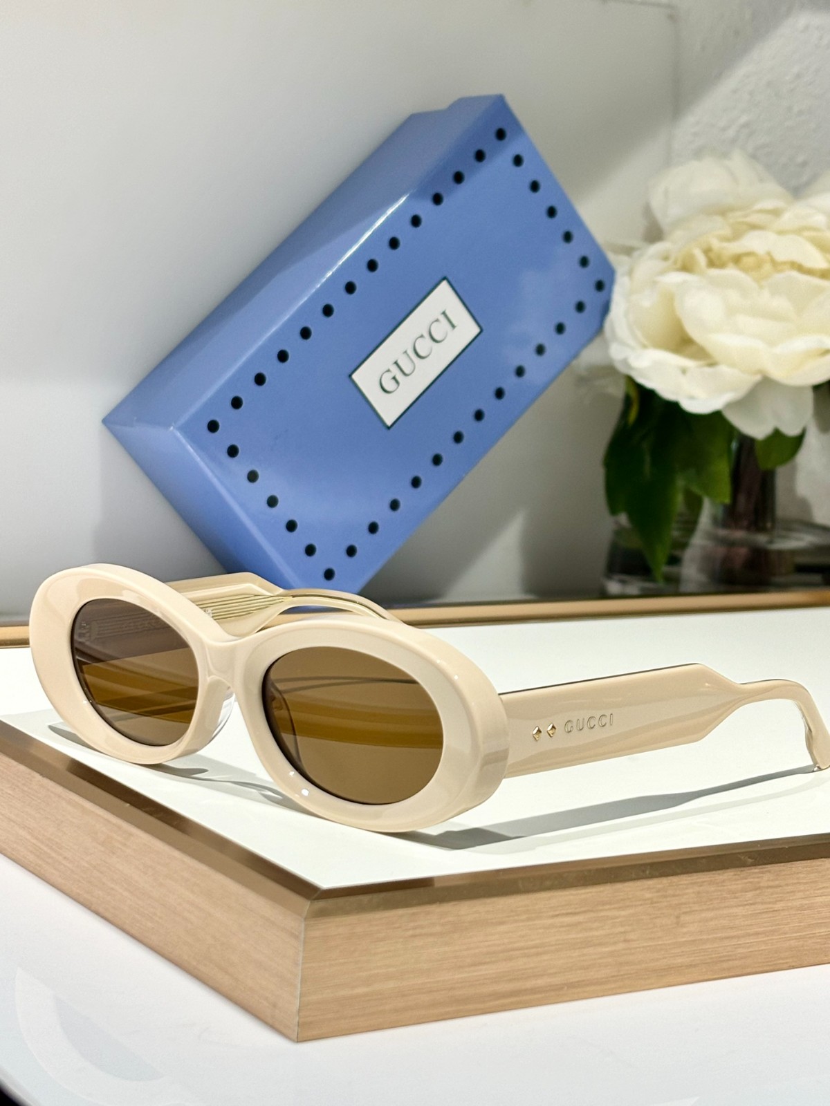 Gucci 01 glasses