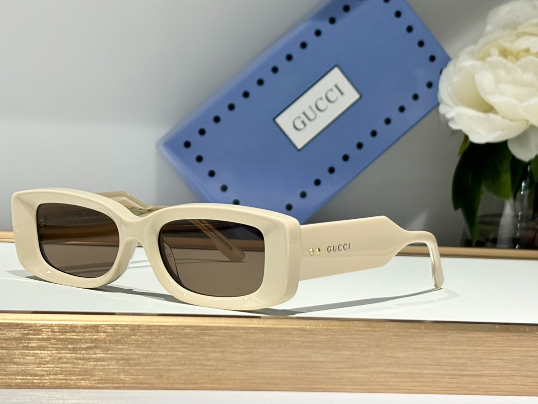 Gucci 01 glasses