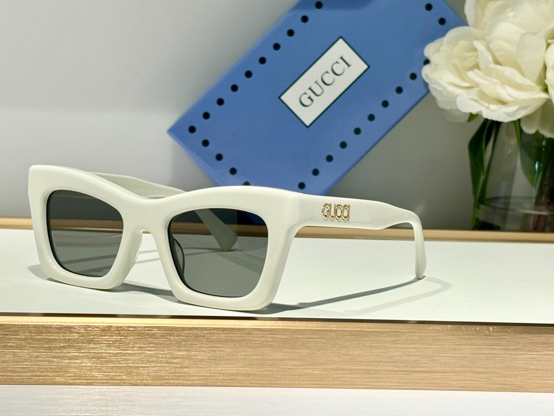 Gucci 01 glasses
