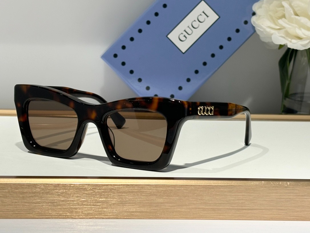 Gucci 01 glasses