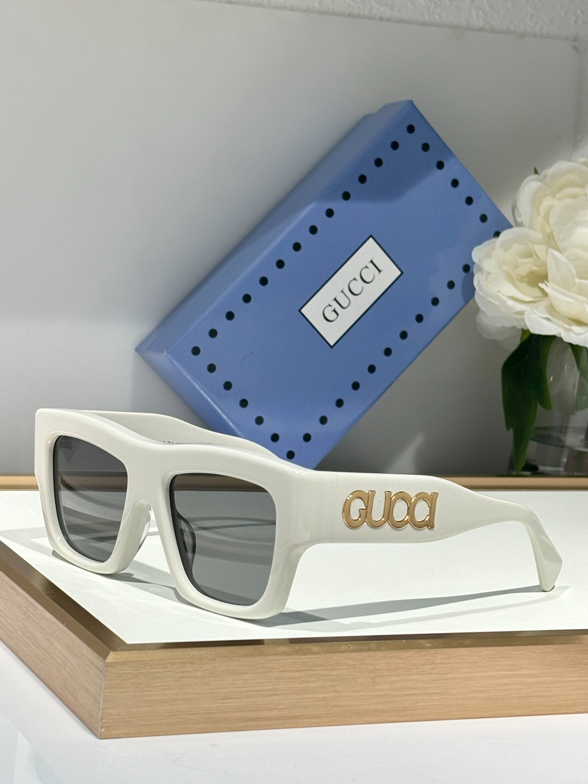 Gucci 01 glasses