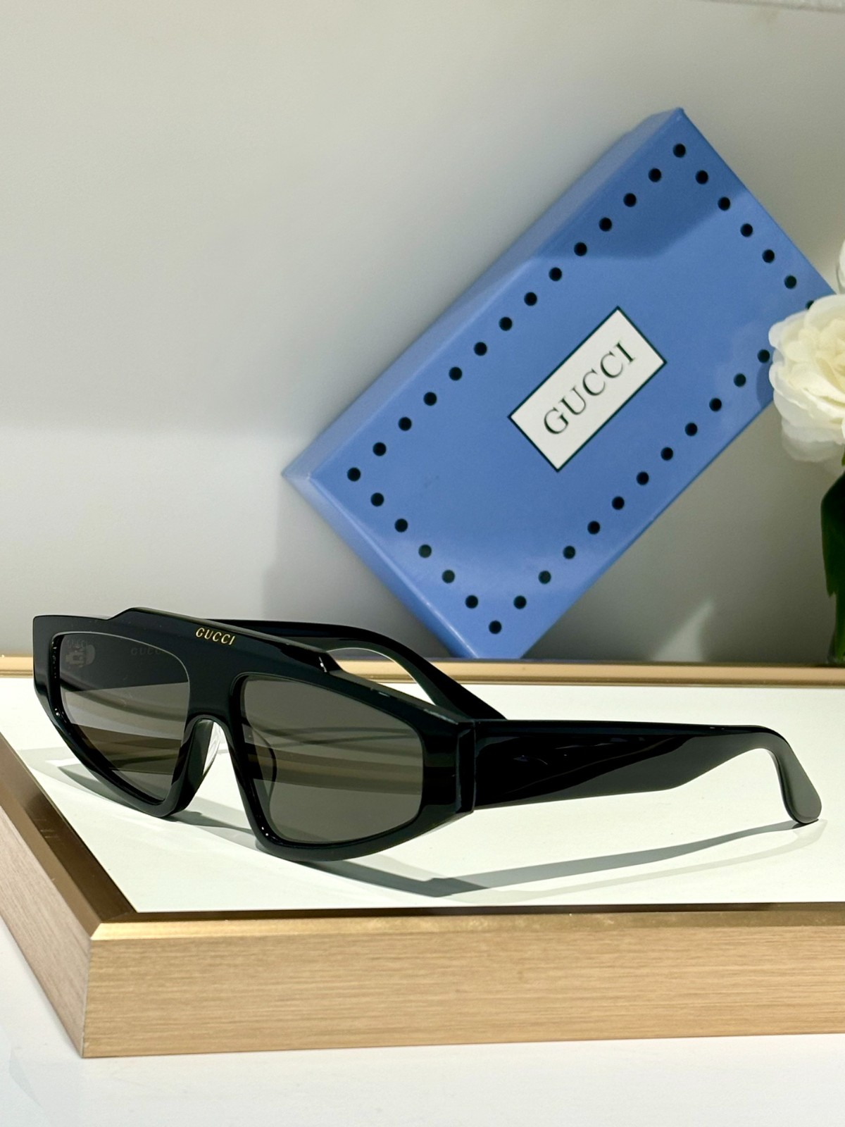 Gucci 01 glasses