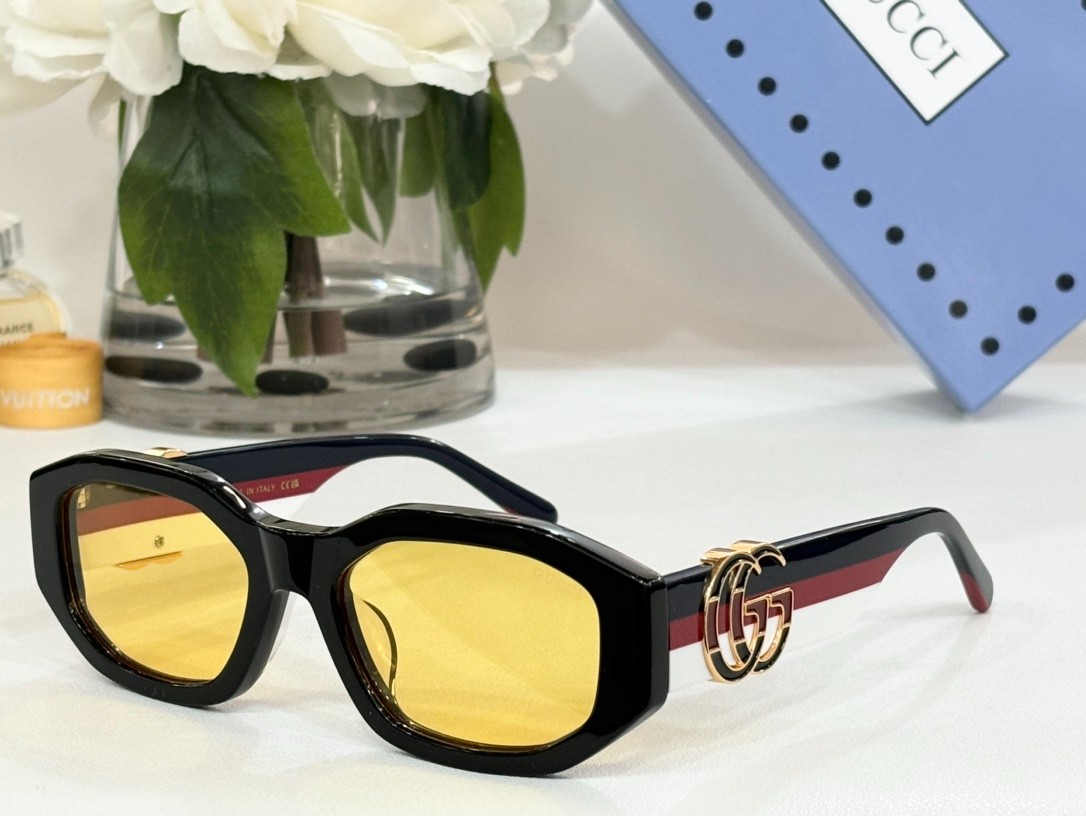 Gucci 01 glasses