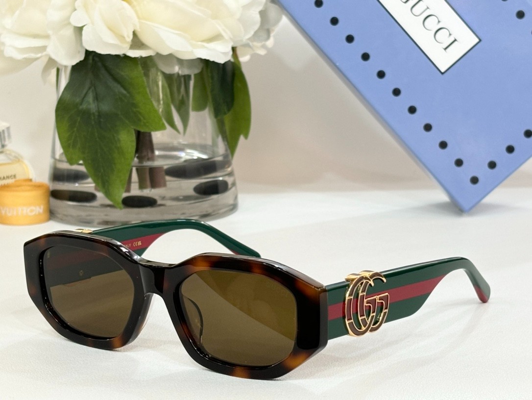 Gucci 01 glasses