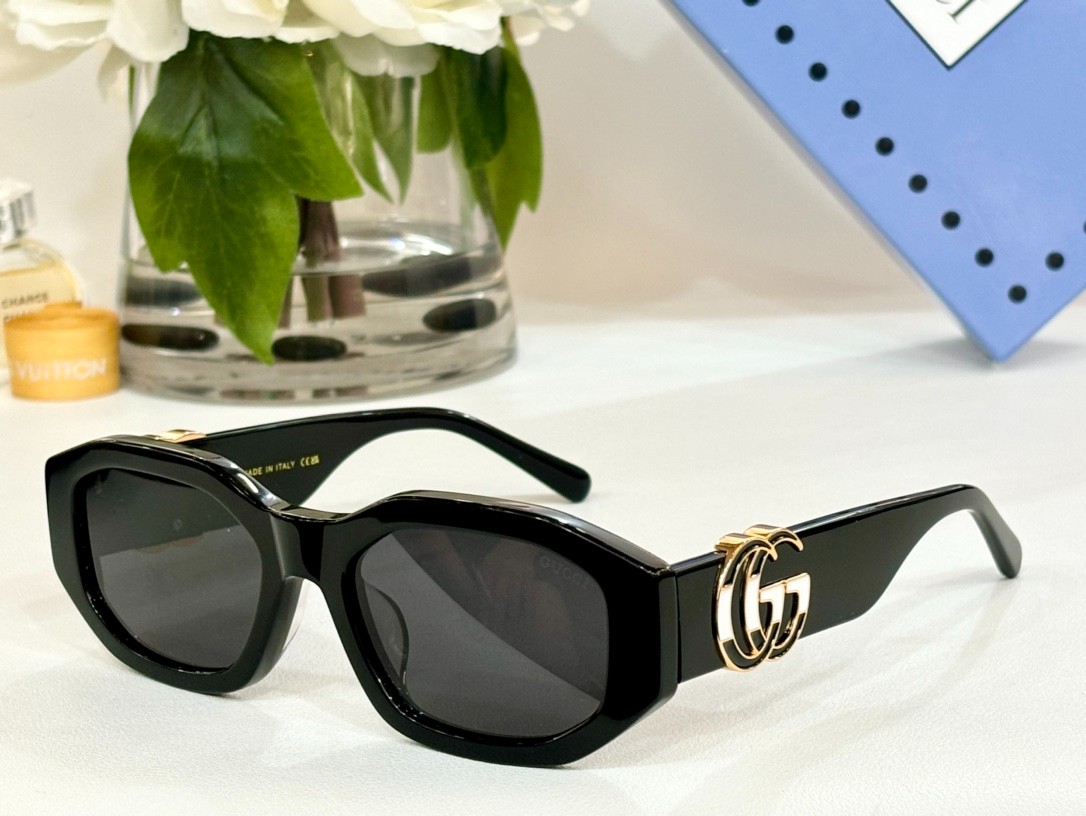 Gucci 01 glasses