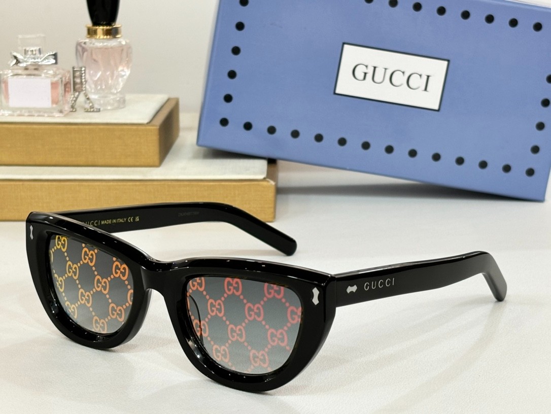 Gucci 01 glasses