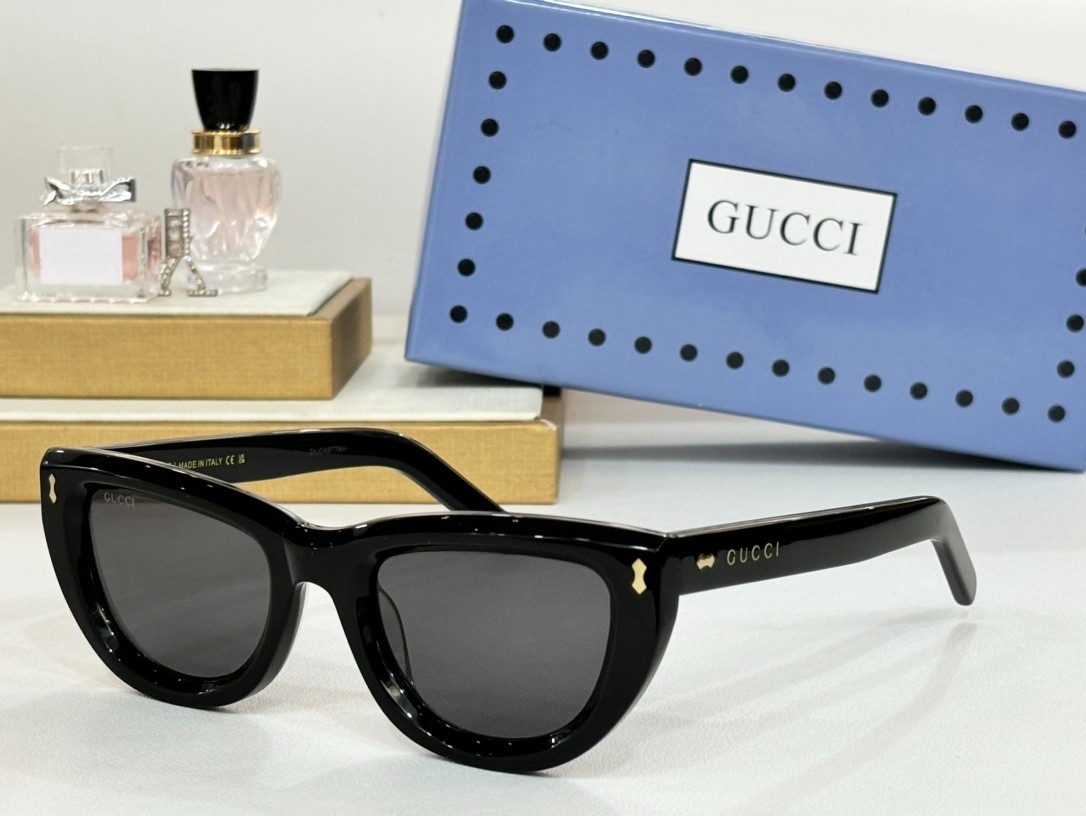 Gucci 01 glasses