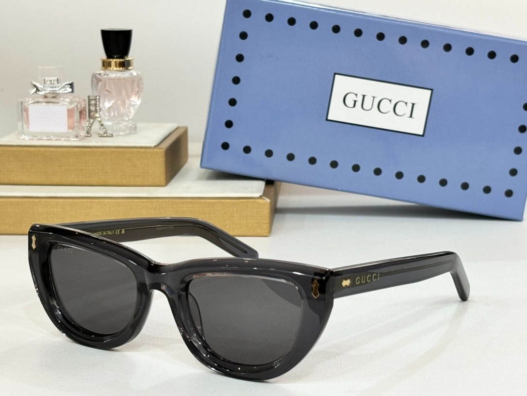 Gucci 01 glasses