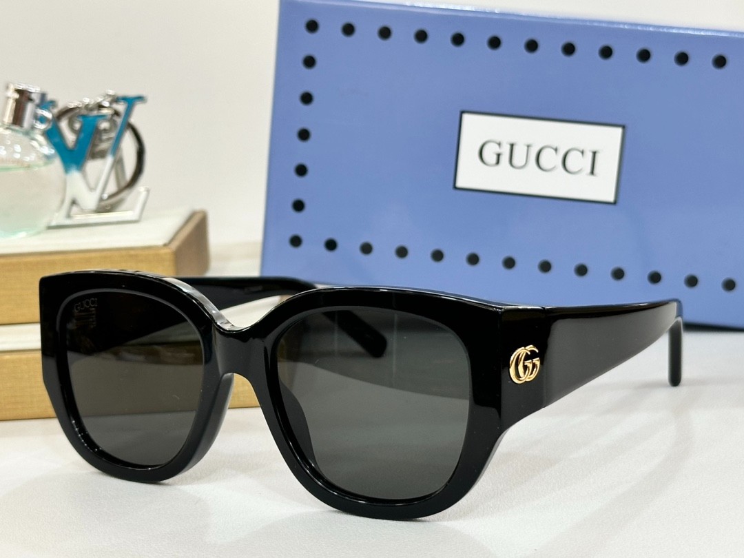 Gucci 01 glasses
