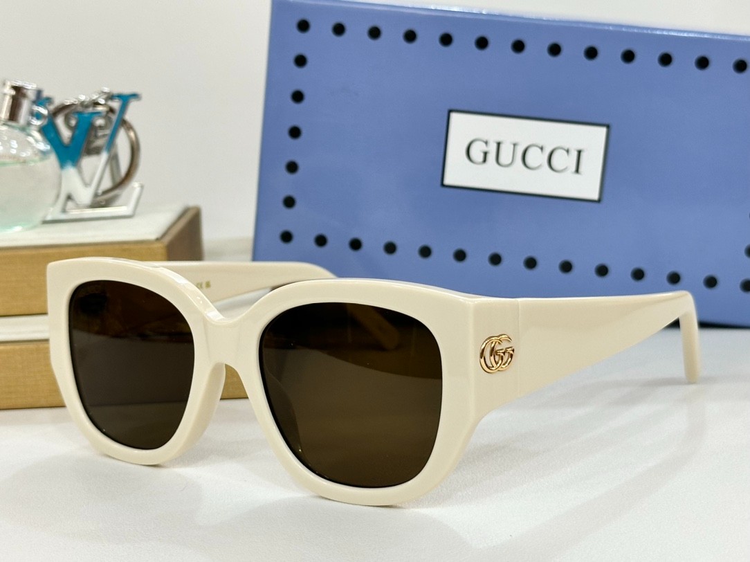 Gucci 01 glasses