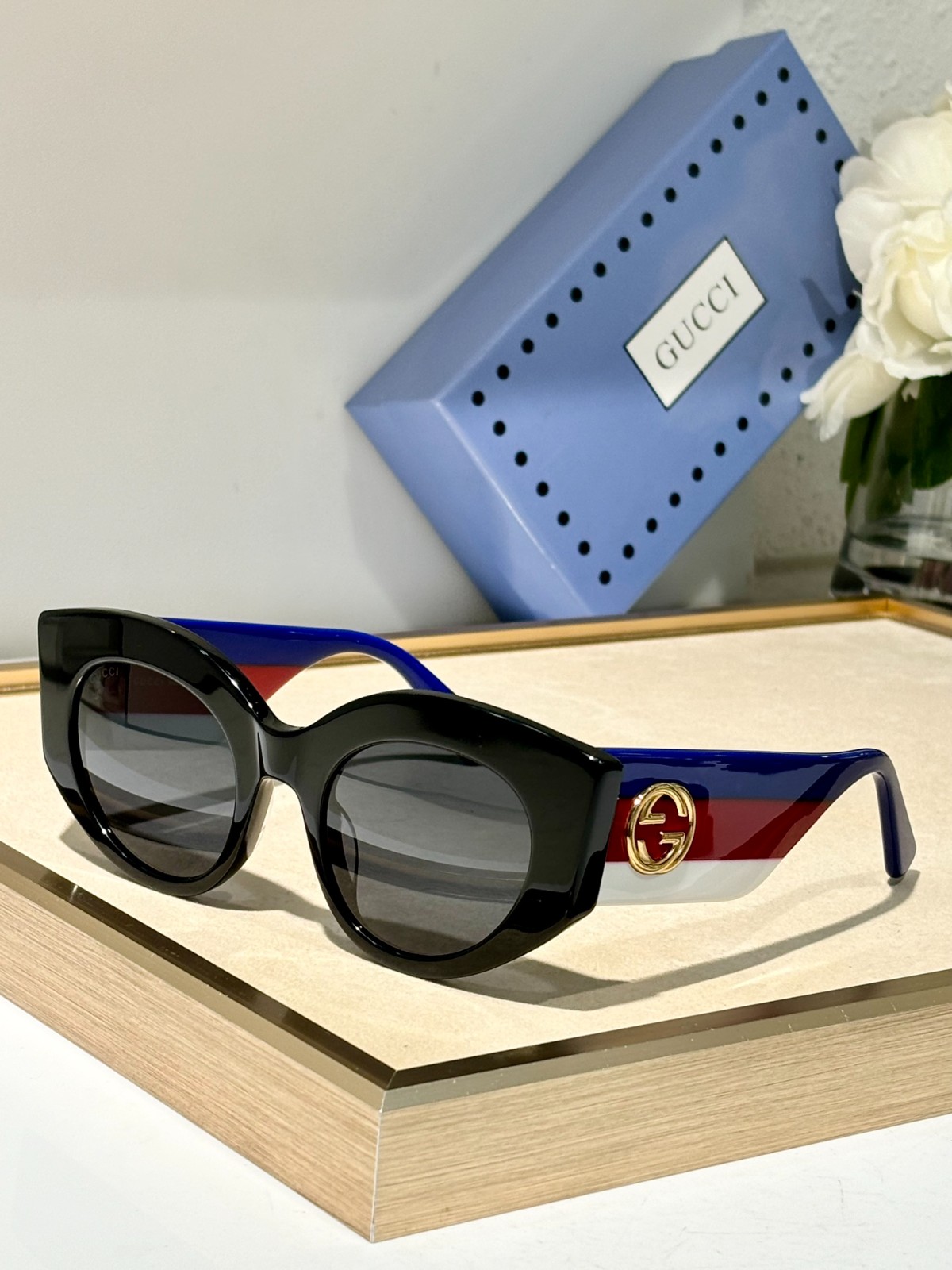 Gucci 01 glasses