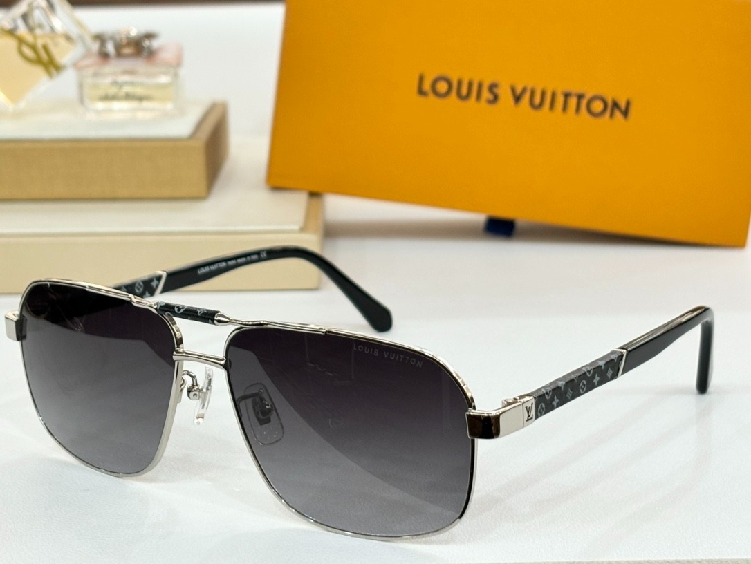 LV 02 glasses