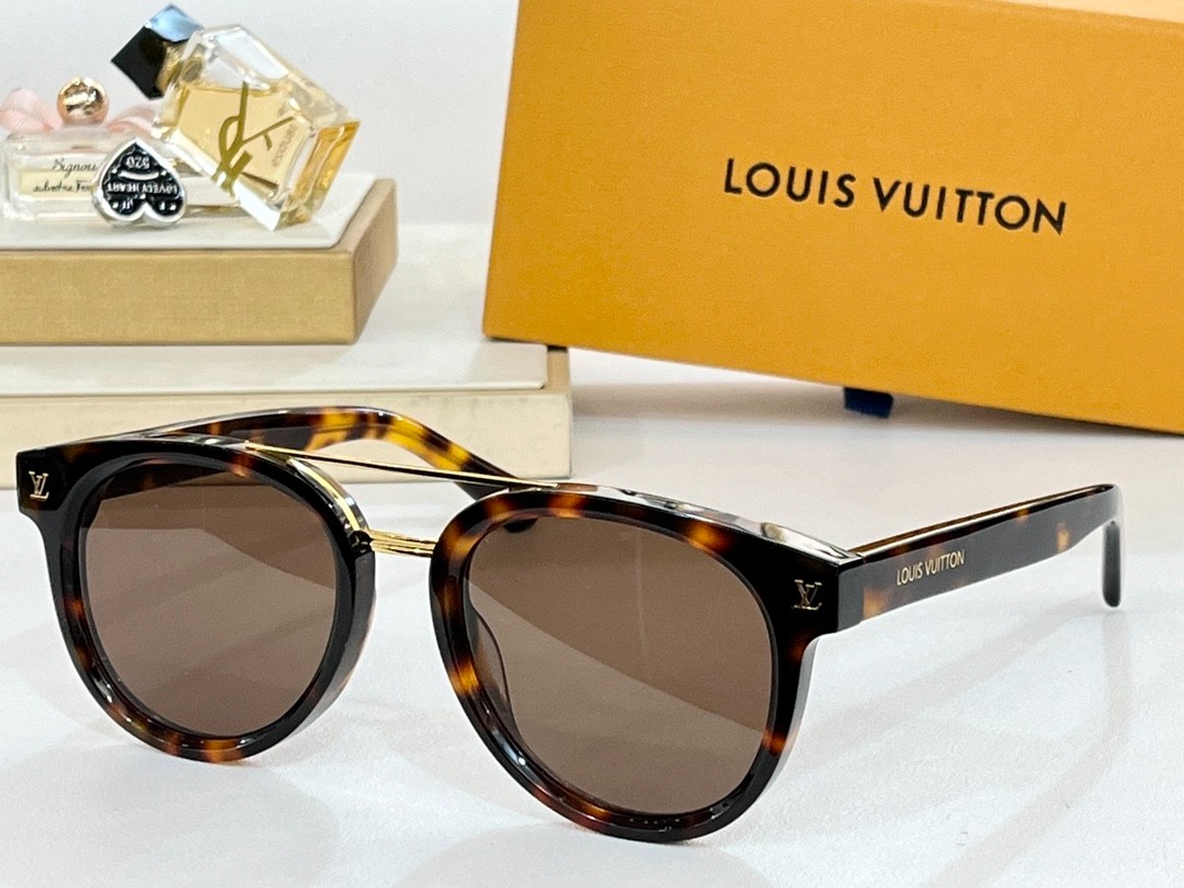 LV 02 glasses
