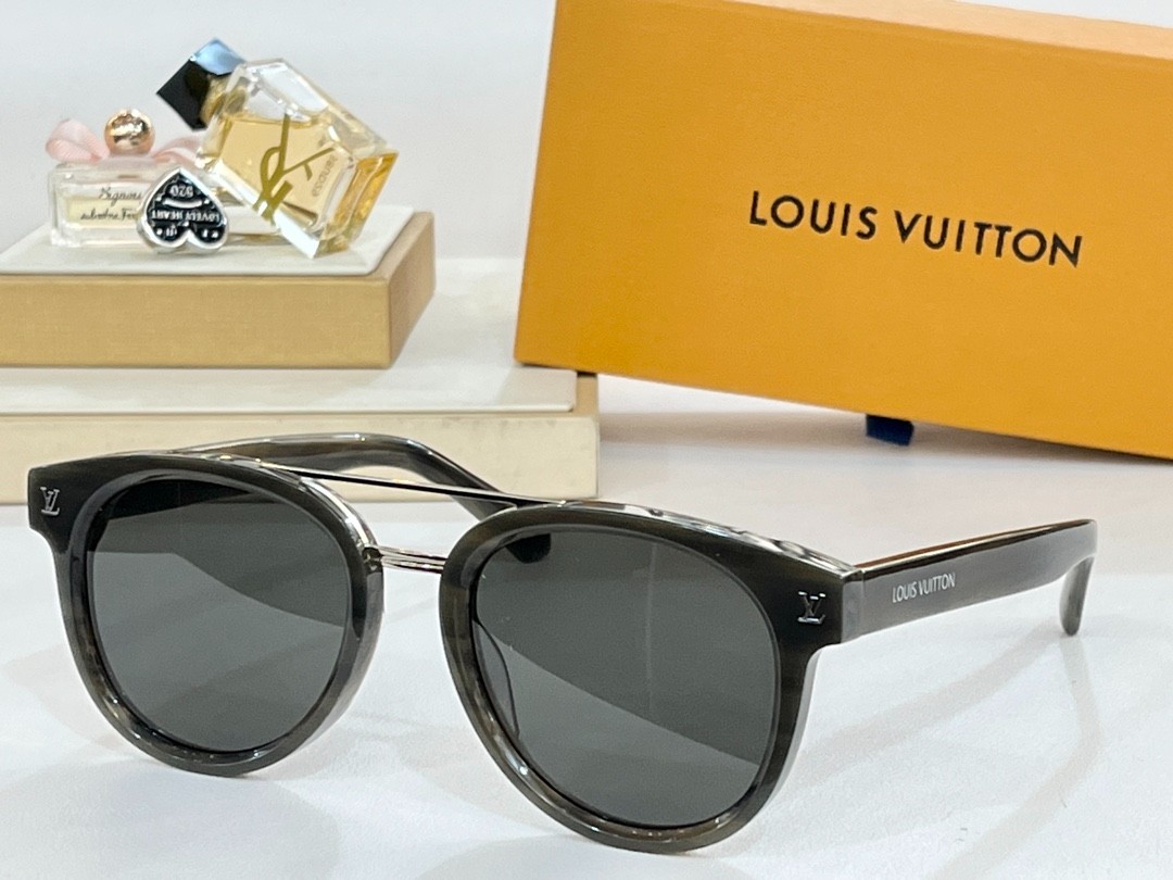 LV 02 glasses