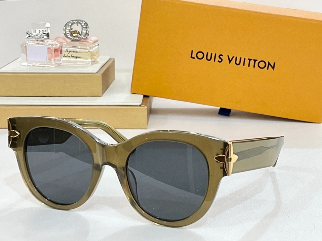 LV 02 glasses