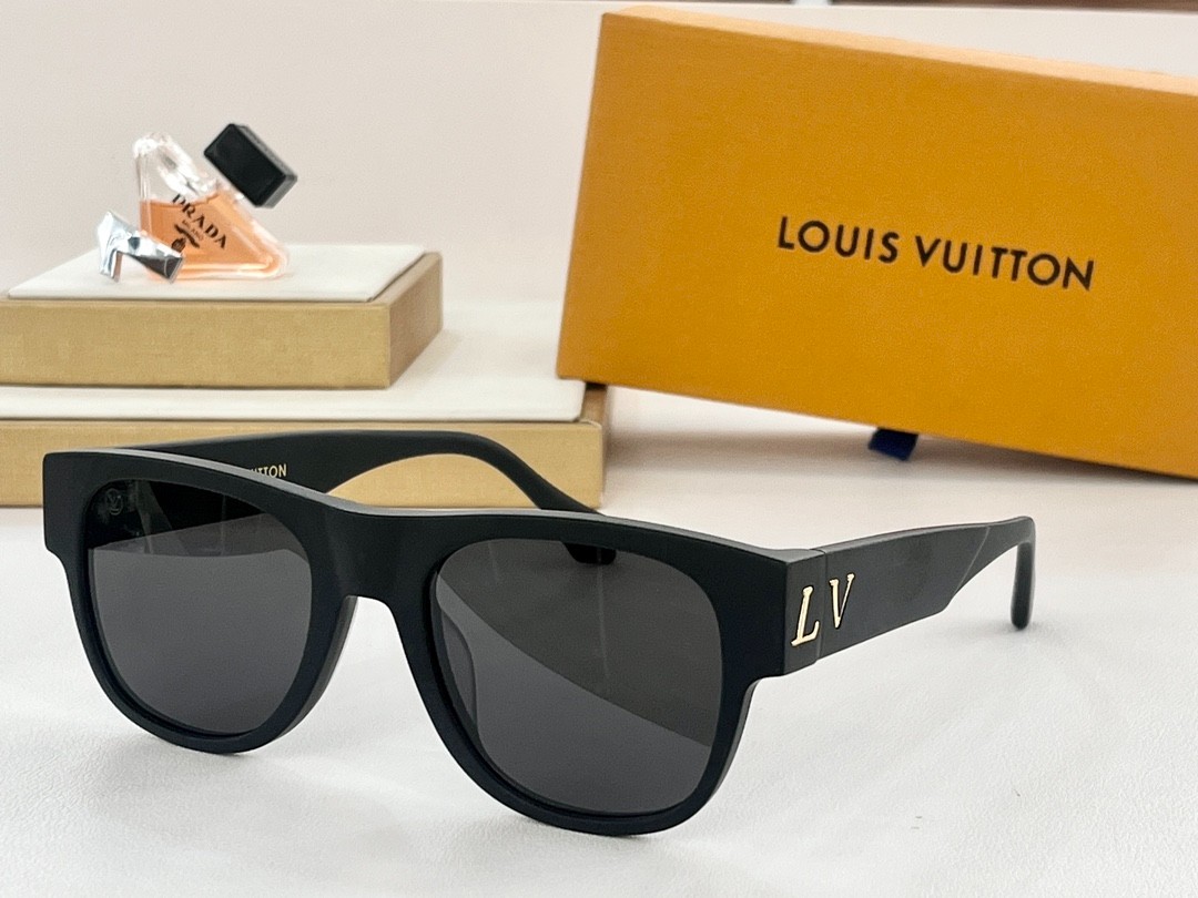 LV 02 glasses