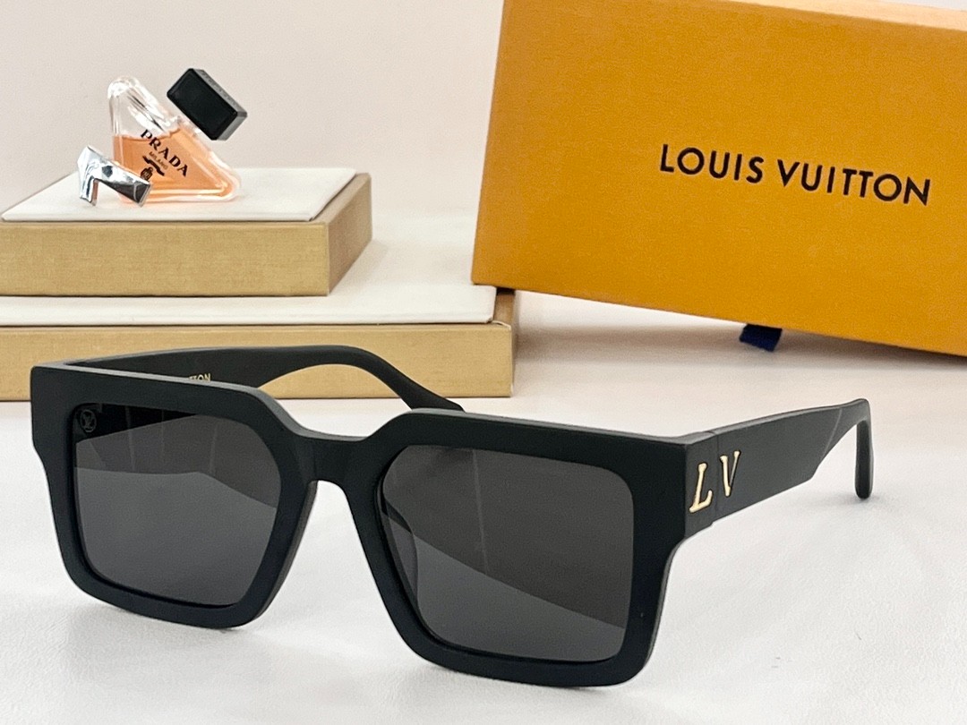 LV 02 glasses