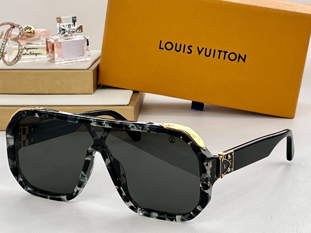 LV 02 glasses