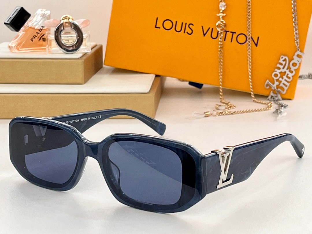 LV 02 glasses