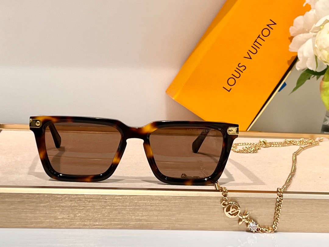 LV 02 glasses