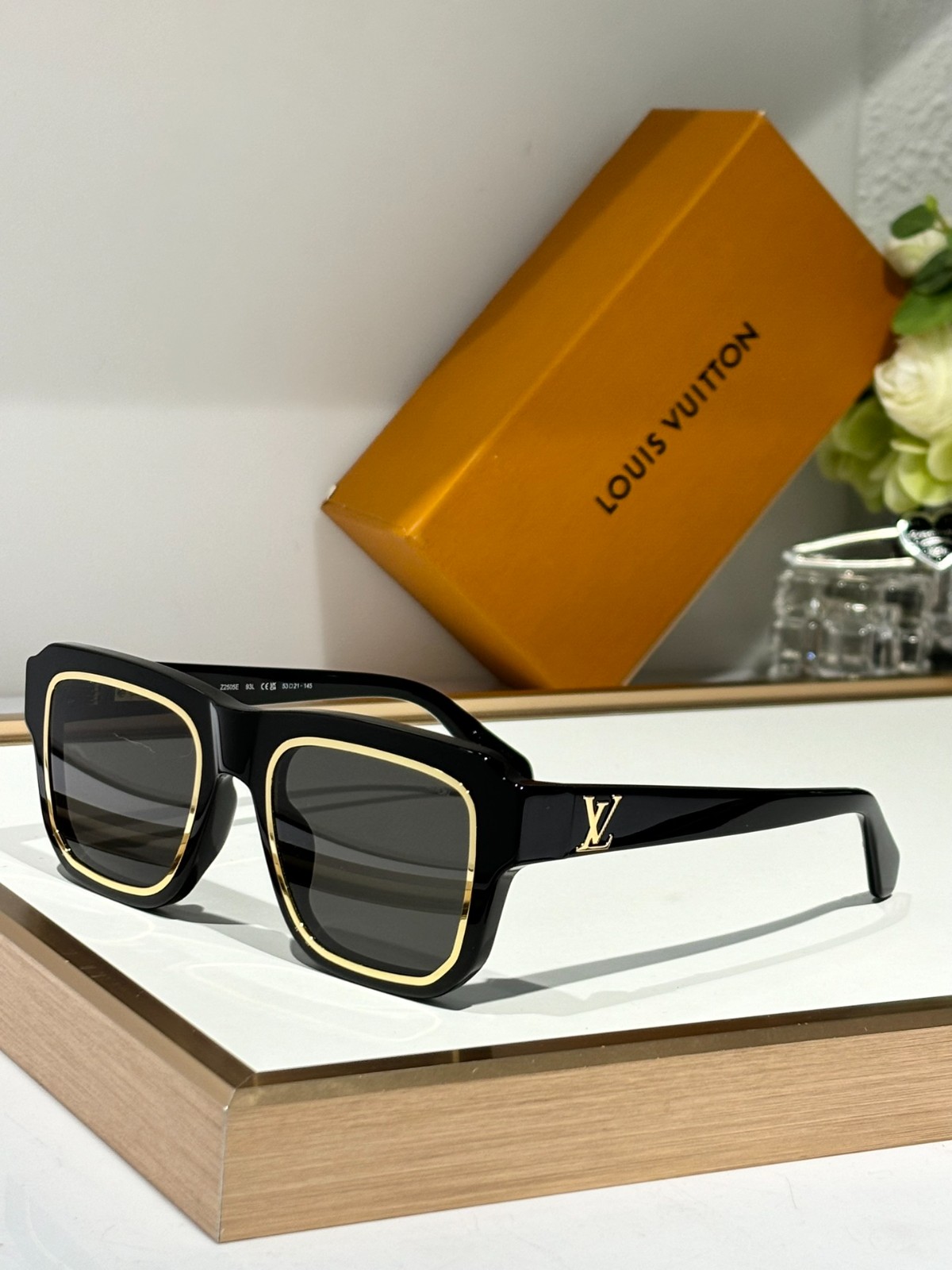 LV 01 glasses