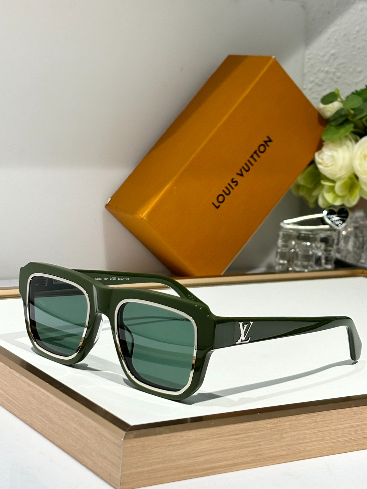 LV 01 glasses