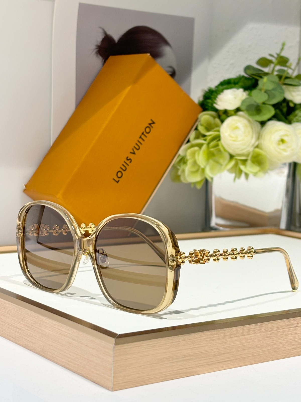 LV 01 glasses