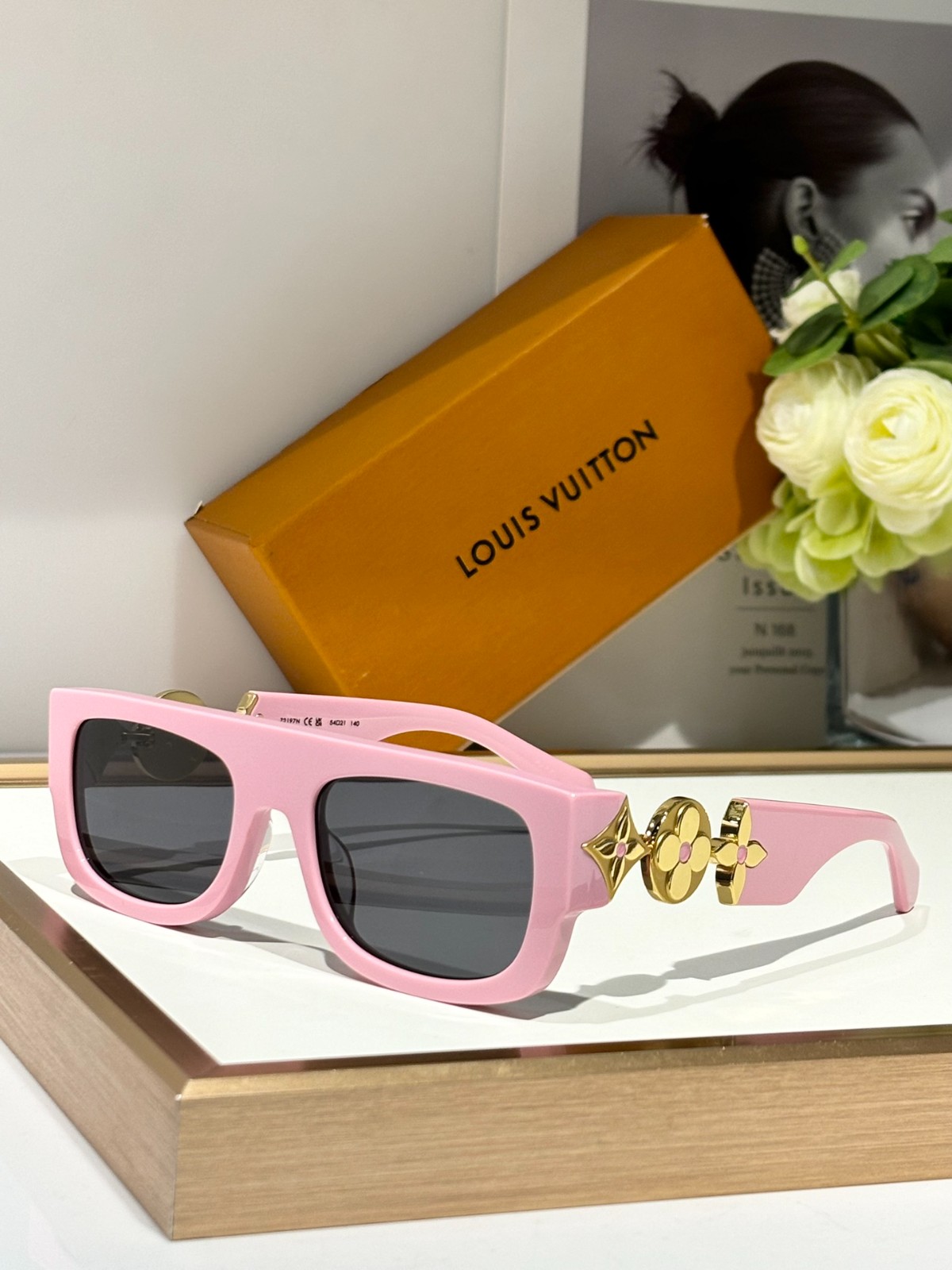 LV 01 glasses